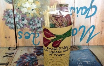 Italian Pasta Kit Filej with Red Onion from Tropea with Tomato Sauce